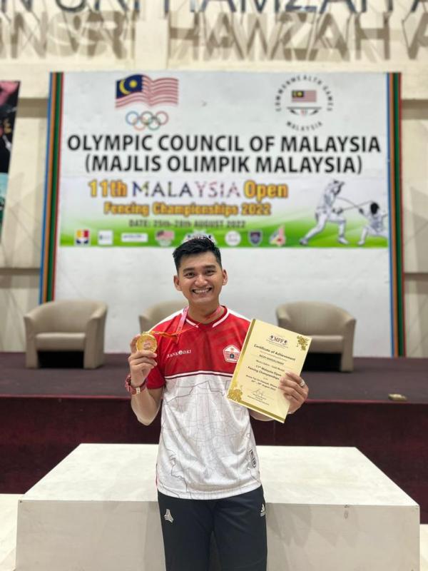 Atlet Anggar IKASI DKI Jakarta Bawa Pulang Emas di Malaysia Open Fencing Championship (MOFC) 2022