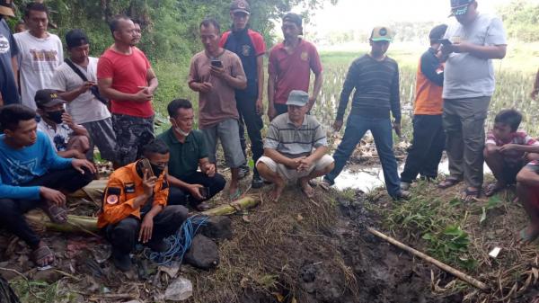Mayat Kakek di Probolinggo Yang Masuk Pipa Saluran Air, Akhirnya Bisa Dievakuasi