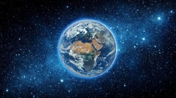 Ilmuwan Sukses Menemukan Bulan Berukuran Mini Mengorbit di Tepi Tata Surya 