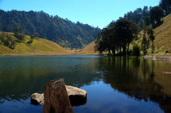 Hii Seram! Ini Danau yang Dipercaya Terangker dan Dihuni Siluman