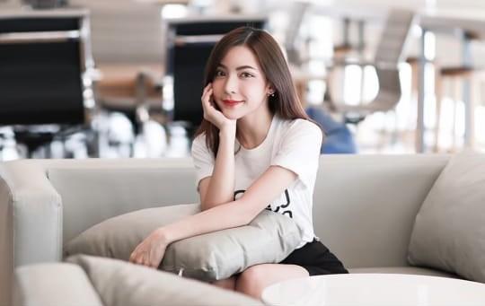 YouTuber Cantik Jadi Buronan, Diduga Tipu Ribuan Pengikutnya Senilai Rp816 Miliar