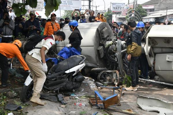 Polisi Resmi Tetapkan Sopir Truk Trailer sebagai Tersangka Kecelakaan Maut di Bekasi