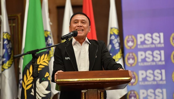 Aremania Menggugat Laporkan Ketua Umum PSSI Iwan Bule ke Polres Malang