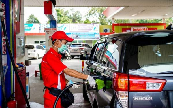 BBM Bersubsidi Resmi Naik, Pertalite Rp10.000 per Liter, Jokowi: Keputusan Sulit
