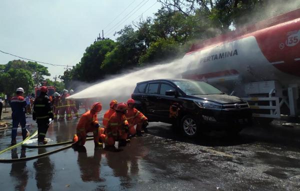 Kecelakaan Pengangkut Bahan Berbahaya Dan Beracun, Siapa Bertanggung Jawab?