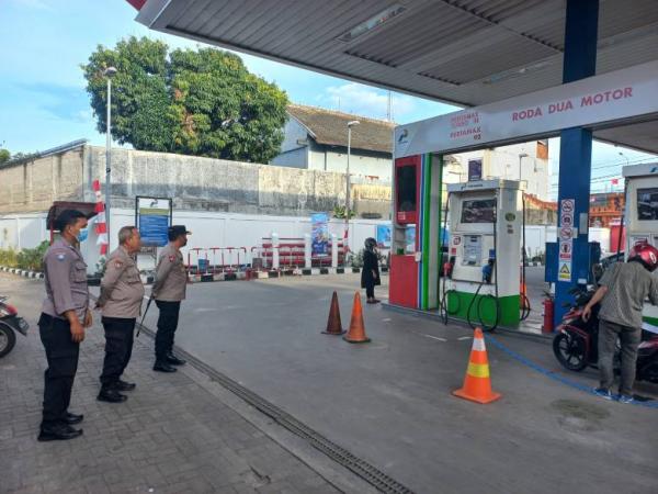 Harga BBM Naik, Kapolresta Serkot Keliling Pantau Langsung SPBU di Kota Serang