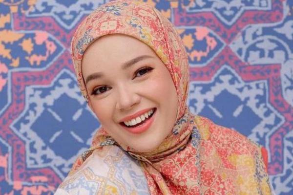 Dewi Sandra Belum Dikaruniai Anak Setelah 11 Tahun Menikah: Gak Segampang yang Kita Kira Lho!