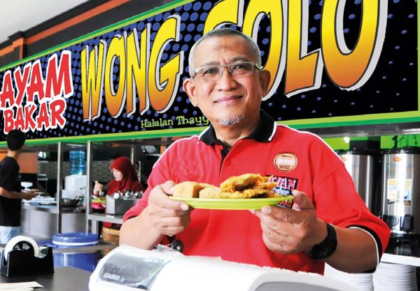 Kisah Sukses Puspo Wardoyo: Tanggalkan Status Guru PNS, Rintis Ayam Bakar Wong Solo dari Nol