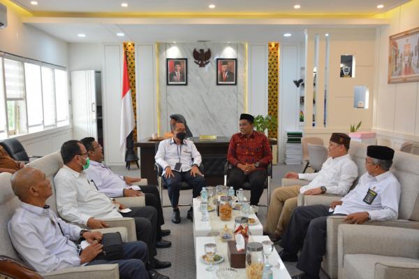 Ketua Pengadilan Tinggi Banda Aceh Gelar Pertemuan Dengan Ketua DPRA, Ada Apa?