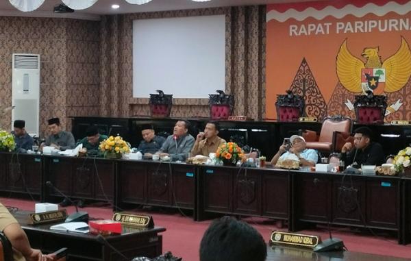 Wakil Ketua DPRD Damprat Sekda Kendal dan Singgung Nama Rais: Ini Kendal, Bukan Jakarta!