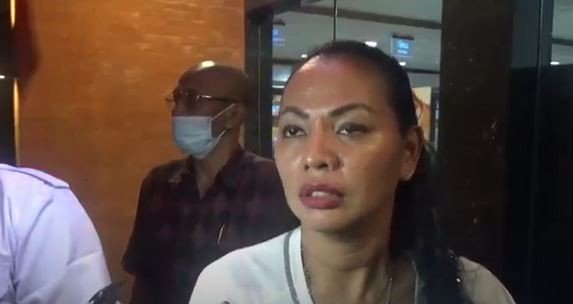 Astaga Tertipu Rp1 Miliar Oleh Bule Swis Mantan Putri Indonesia Lapor Ke Polda Bali