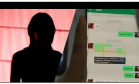 Pria Ini Jual Temanya Sendiri Lewat MiChat, Segini Keuntungannya