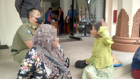 Ibu Asal Kudus Ini Mengemis di Jepara, Alasannya Buat Bayar Angsuran Mobil