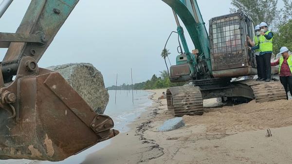 Cegah Abrasi Pantai Kebang Kemilau, Pemerintah Bangun Breakwater Sepanjang 1,9 Km