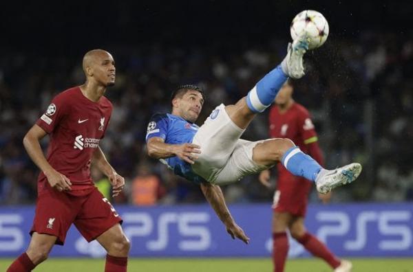 Juergen Klopp Meradang, Liverpool Kalah Telak Melawan Napoli di Liga Champions