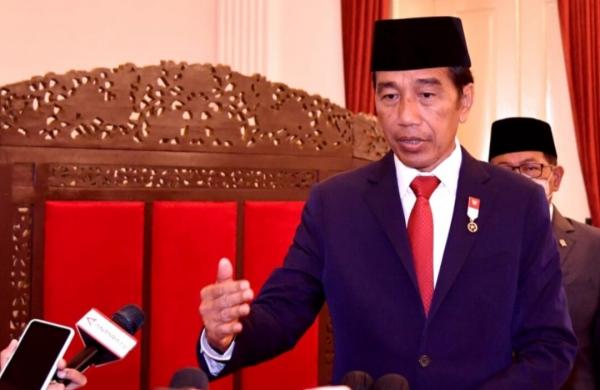 Lantik Menpan RB, Jokowi : Tak Perlu Pengarahan, Beliau Tahu Apa yang Harus Dilakukan