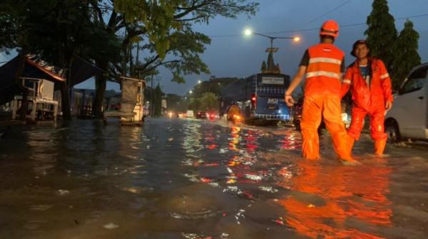 Dilanda Hujan Deras, 7 Lokasi Kota Sukabumi Kebanjiran