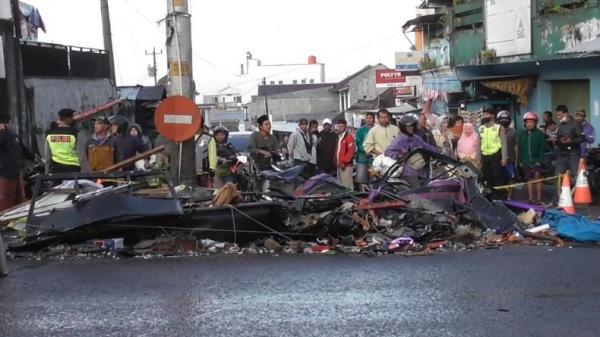 Habis Manggung, Rombongan Grup Campursari Kecelakaan di Wonosobo