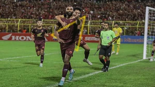 Persebaya Dibantai 3-0, PSM Makassar Geser Borneo FC di Peringkat 3 BRI Liga 1