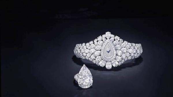 7 Jam Termahal Sepanjang Sejarah, Ada yang Dihiasi 110 Karat Berlian Berwarna Langka