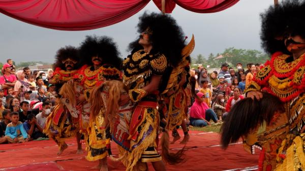 Upaya Nguri-Uri Kebudayaan, DPRD Jateng Fasilitasi Kegiatan Dialog Media Tradisional di Kendal