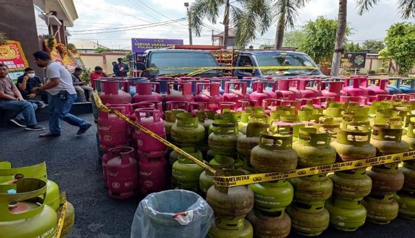 Komplotan Pengoplos Gas LPG di Karawang Diringkus Polisi