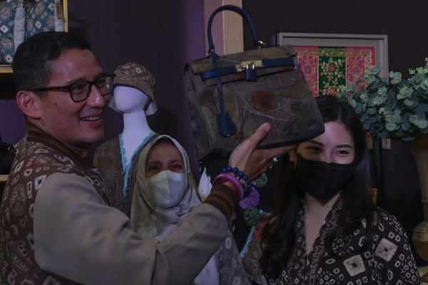 Menparekraf Sandiaga Uno dan Wamen Angela Tanoesoedibjo Hadiri Peluncuran Beli Kreatif Sumsel