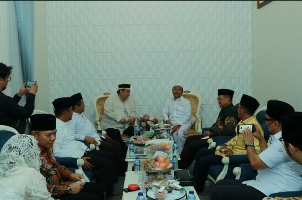 Sambung Sejarah, Ketua Umum Golkar Silaturahmi ke Pondok Pesantren Zainul Hasan Genggong