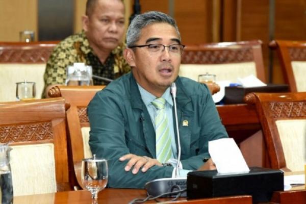Jangan Terprovokasi, Komisi I DPR Minta Polemik Effendi Simbolon dan TNI Disudahi Saja