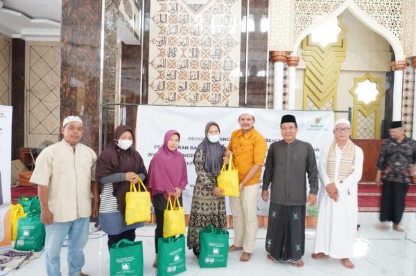 Tanggap Darurat Banjir, Laz Dompet Yatim dan Masjid bersama Baznas Kota Tangsel, Salurkan Bantuan