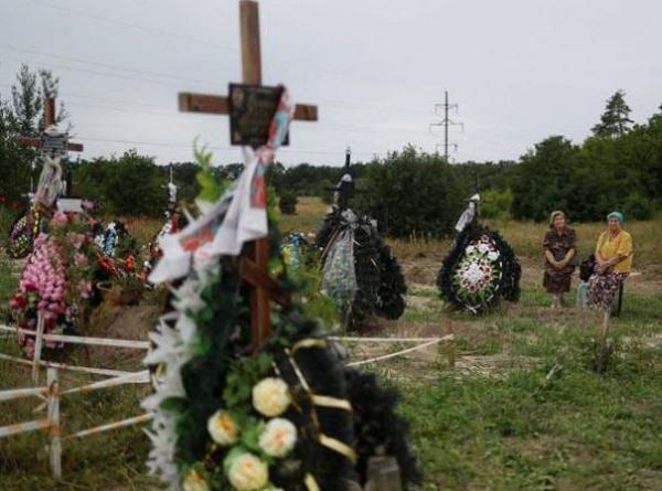 Lebih dari 440 Mayat Ditemukan di Kuburan Massal Kota Izium Ukraina    
