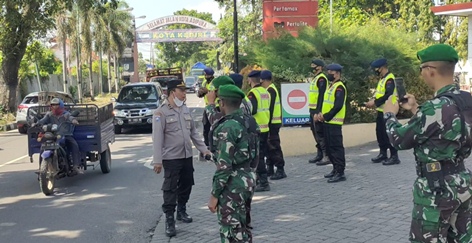Ribuan TNI Polri Bersiaga di Stadion Brawijaya Kediri Jelang Tanding Persik Vs Arema Malang