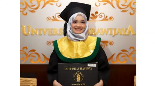 Universitas Brawijaya Wisuda Calista Felicia Ghaydaqila, Lulusan Dokter Termuda  Berusia 18 Tahun