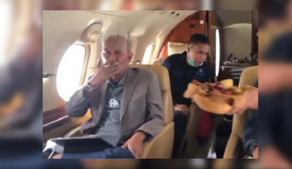 Video Ketua Banggar DPR Merokok di Dalam Jet Pribadi Viral Dimedia Sosial