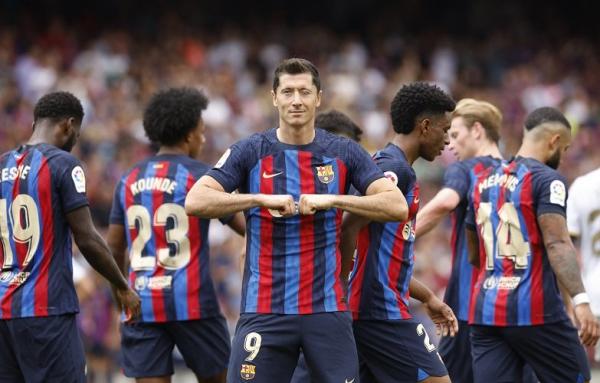 Barcelona Menang Meyakinkan Lawan Elche, Lewandowski Jadi Top Skor