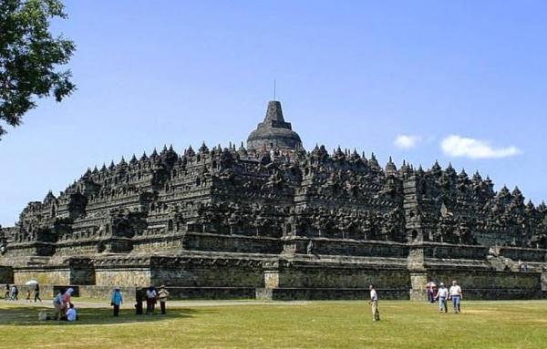 Ini 6 Misteri Candi Borobudur, Nomor 1 Ada Danau Purba Berusia 10.000 Tahun yang Telah Hilang