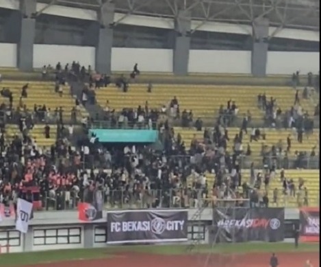 Tuan Rumah FC Bekasi City Menang 3-0 vs PSIM Yogyakarta Liga 2,  Berakhir Rusuh Antar Suporter 
