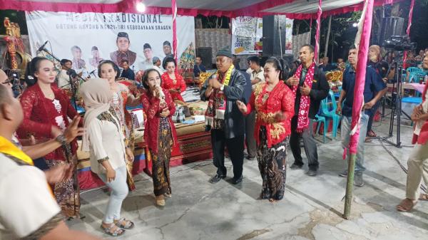 Dialog Budaya Media Tradisional, Gotong Royong Nguri-Uri Kebudayaan Sragen