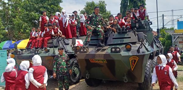 Pameran Alutsista TNI AD Pukau Warga Kabupaten Tuban