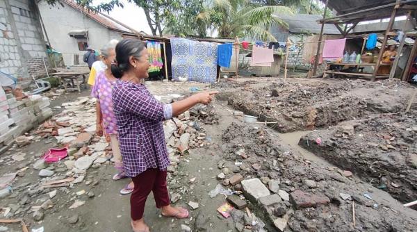 Dapat Bantuan Rutilahu, 18 Rumah Dibongkar di Desa Junti Kabupaten Serang Terlunta-lunta