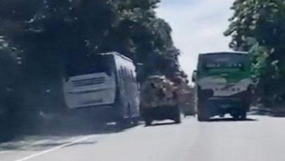 Dua Bus Ugal-ugalan, Saling Balapan di Jalan Solo-Semarang