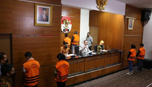 OTT KPK di Jakarta dan Semarang, Hakim Agung Ikut Terseret Jadi Tersangka 