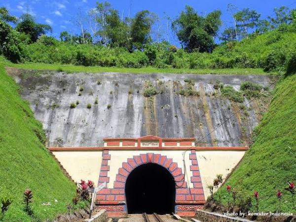 Cerita Seram Terowongan Sasaksaat Bandung, Setiap Malam Jumat Bikin Merinding