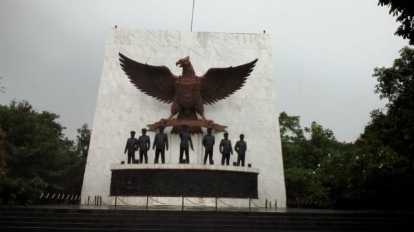 Apa Saja Sejarah Kelam Indonesia? Berikut Ulasannya