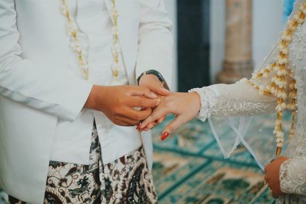 Menurut Islam, Hukum Suami Menikah Lagi Tanpa Izin Istri Pertama