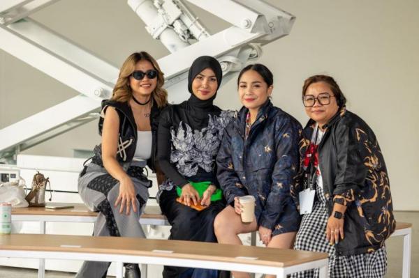 Perjalanan Fashion Producers Eski Asal Tangerang di NY Fashion Week, Sukses Berkarier di Amerika