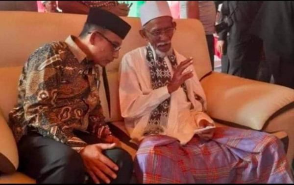 Haji Uma Ikut Belasungkawa atas Wafatnya Ulama Karismatik Aceh Abu Tumin