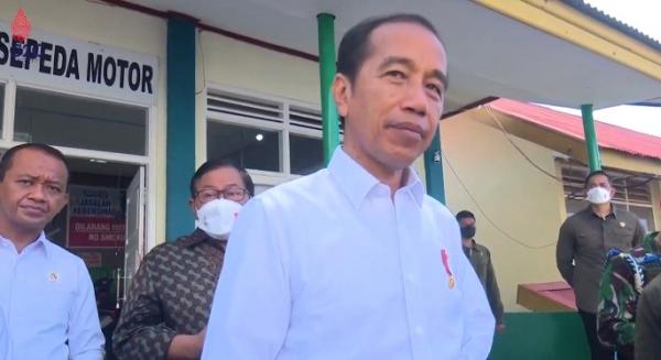 Prioritaskan Penyaluran BSU Daerah yang Jauh dari Ibu Kota, Presiden Jokowi: Saya akan Pantau!