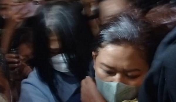Putri Candrawathi Istri Ferdy Sambo Resmi Ditahan di Rutan Mabes Polri