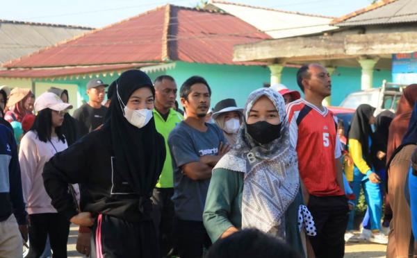 Ribuan Warga Tumpah Ruah Ikuti Jalan Sehat Kecamatan Simpang Katis